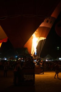 2024BalloonFiestaGlow-153.jpg